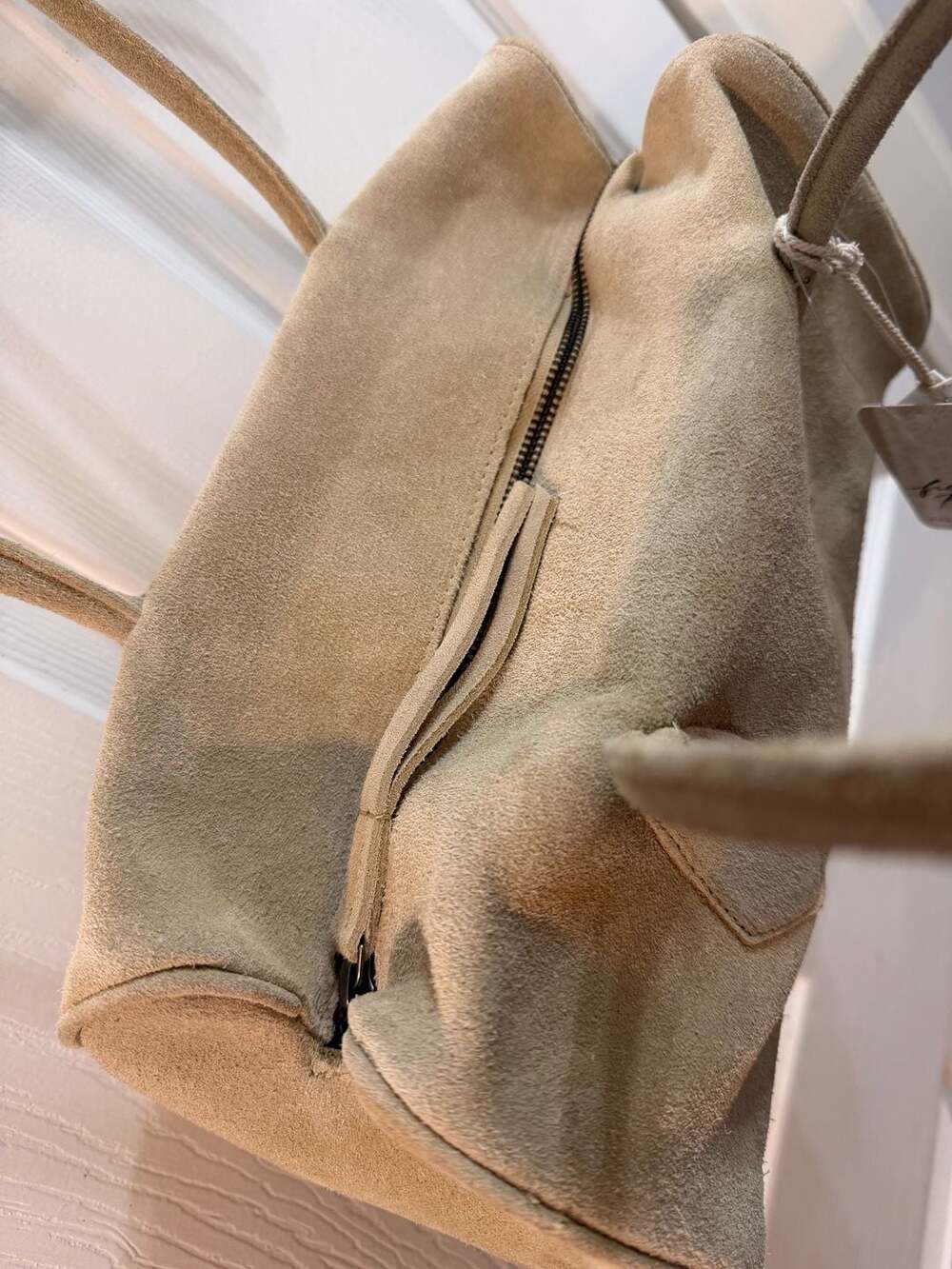 Free People Sierra Suede Shoulder Bag in Banana Pudding- NWT - Picture 7 of 7